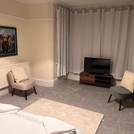 Luxury Cosy Retreat Apt London Bagian luar foto