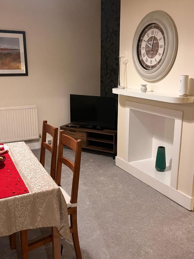 Luxury Cosy Retreat Apt London Bagian luar foto