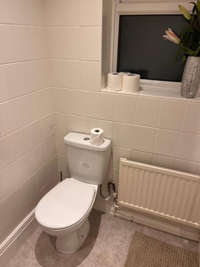Luxury Cosy Retreat Apt London Bagian luar foto