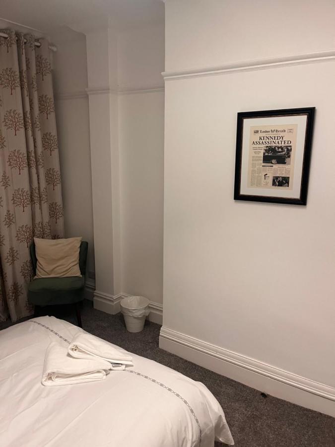 Luxury Cosy Retreat Apt London Bagian luar foto